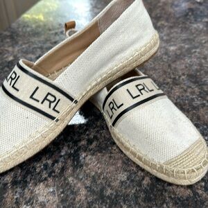 New, never worn Ralph Lauren shoes/ loafers.